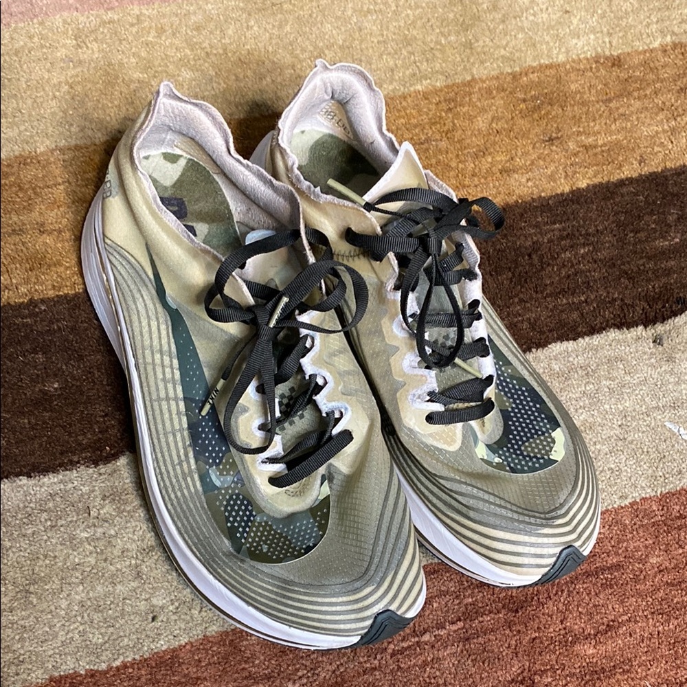 Nike Green and Tan Athletic Shoes with Signature Cushioning